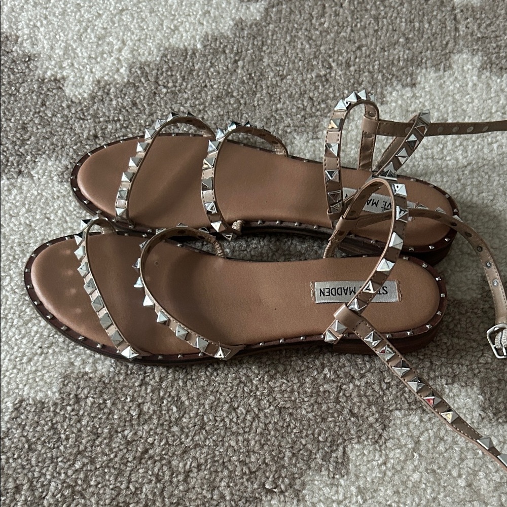 Steve Madden Beige Studded Sandals - Picture 5 of 6